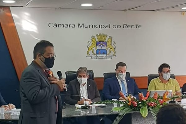 Vice-presidente do CRBM2 participa de audiência na Câmara do Recife sobre a realização de festas com aglomeração